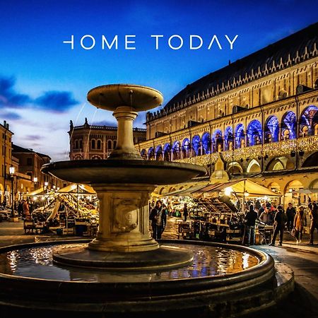Ht - Casa Del Pittore In Piazza Delle Erbe Padova Luaran gambar